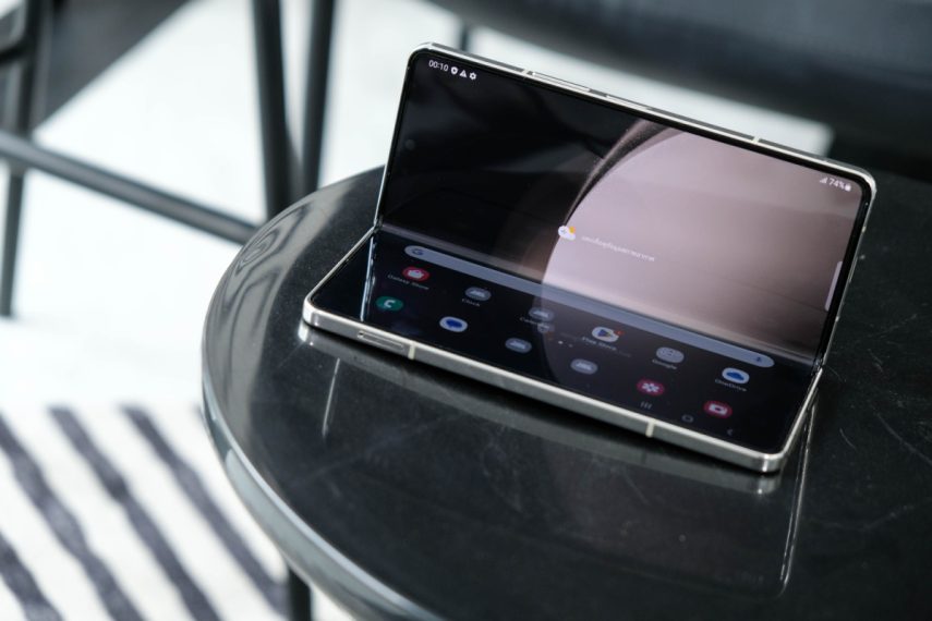 Samsung Galaxy Z Fold 6